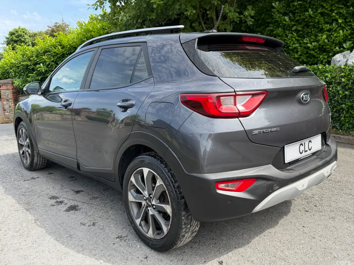 Kia Stonic Hatchback, Diesel, 2017, Grey