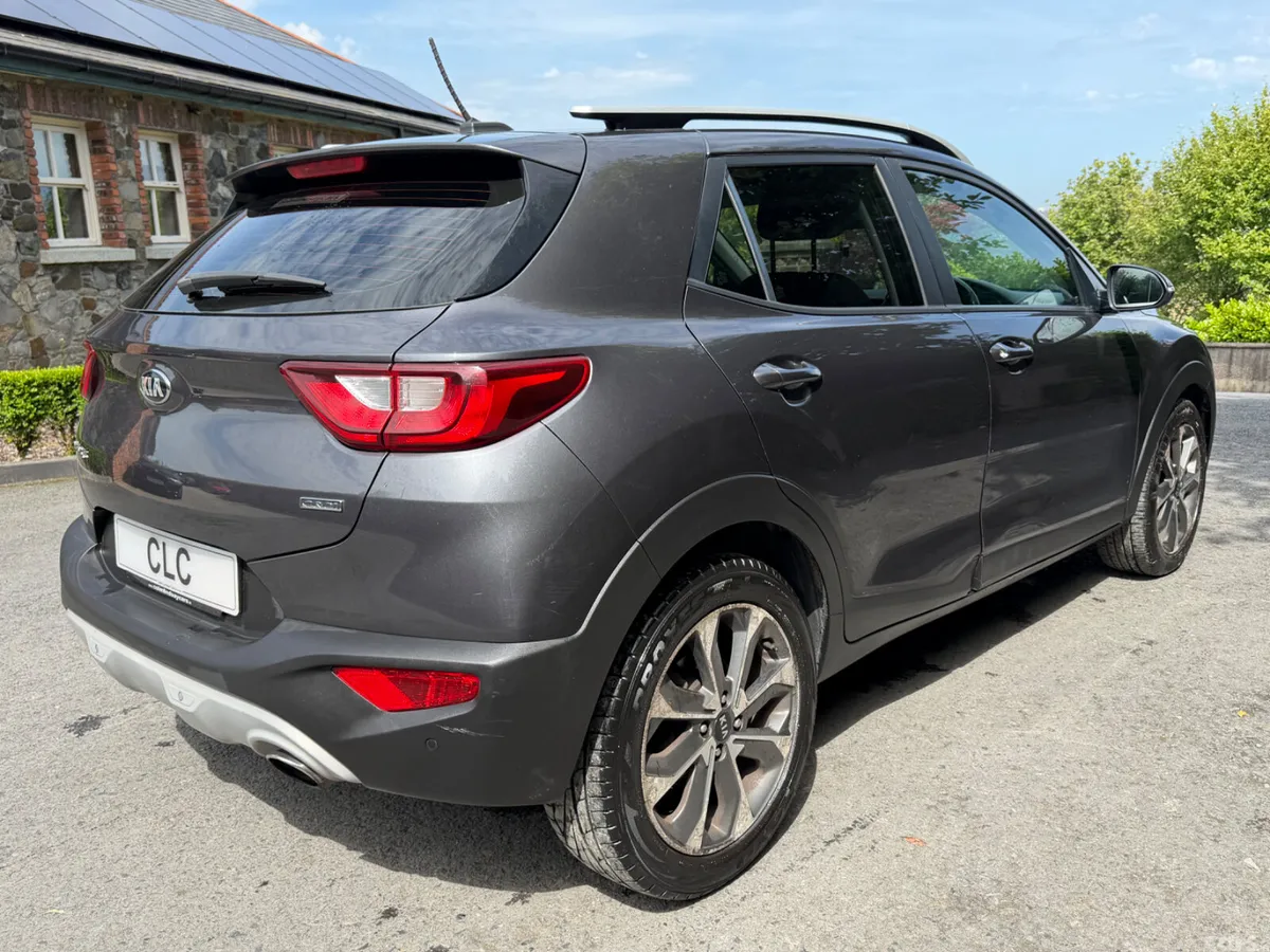 Kia Stonic Hatchback, Diesel, 2017, Grey