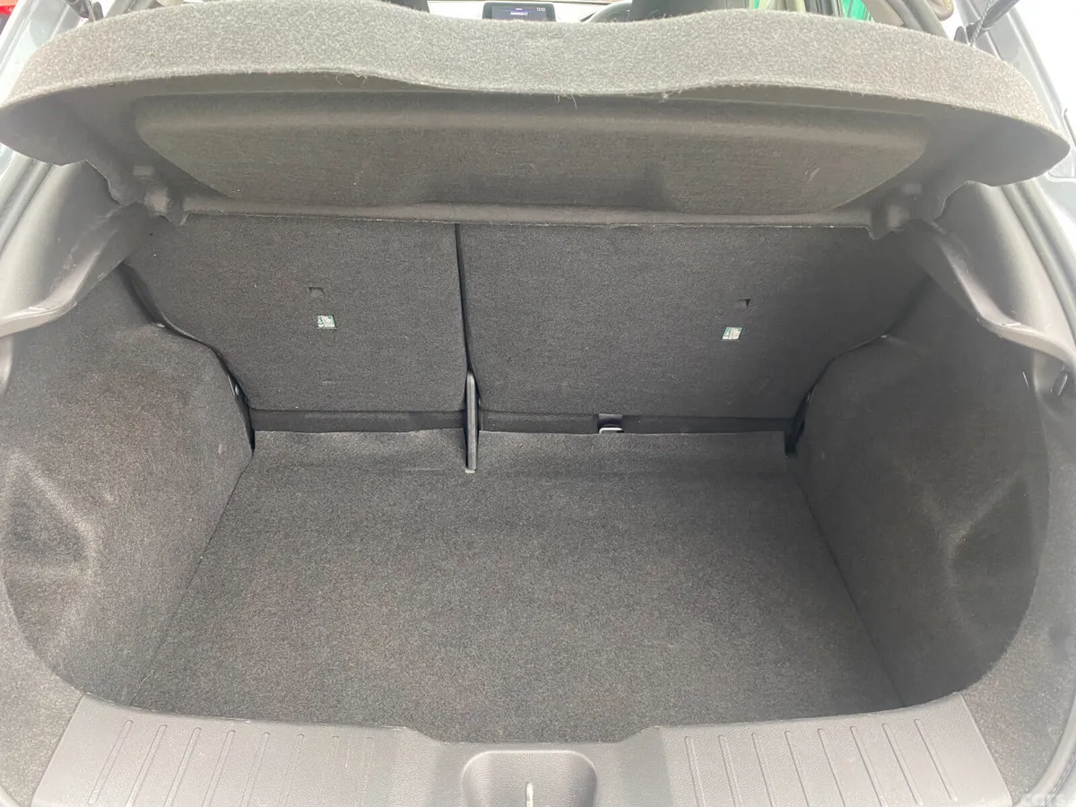 Nissan Juke SUV, Petrol, 2024, Grey