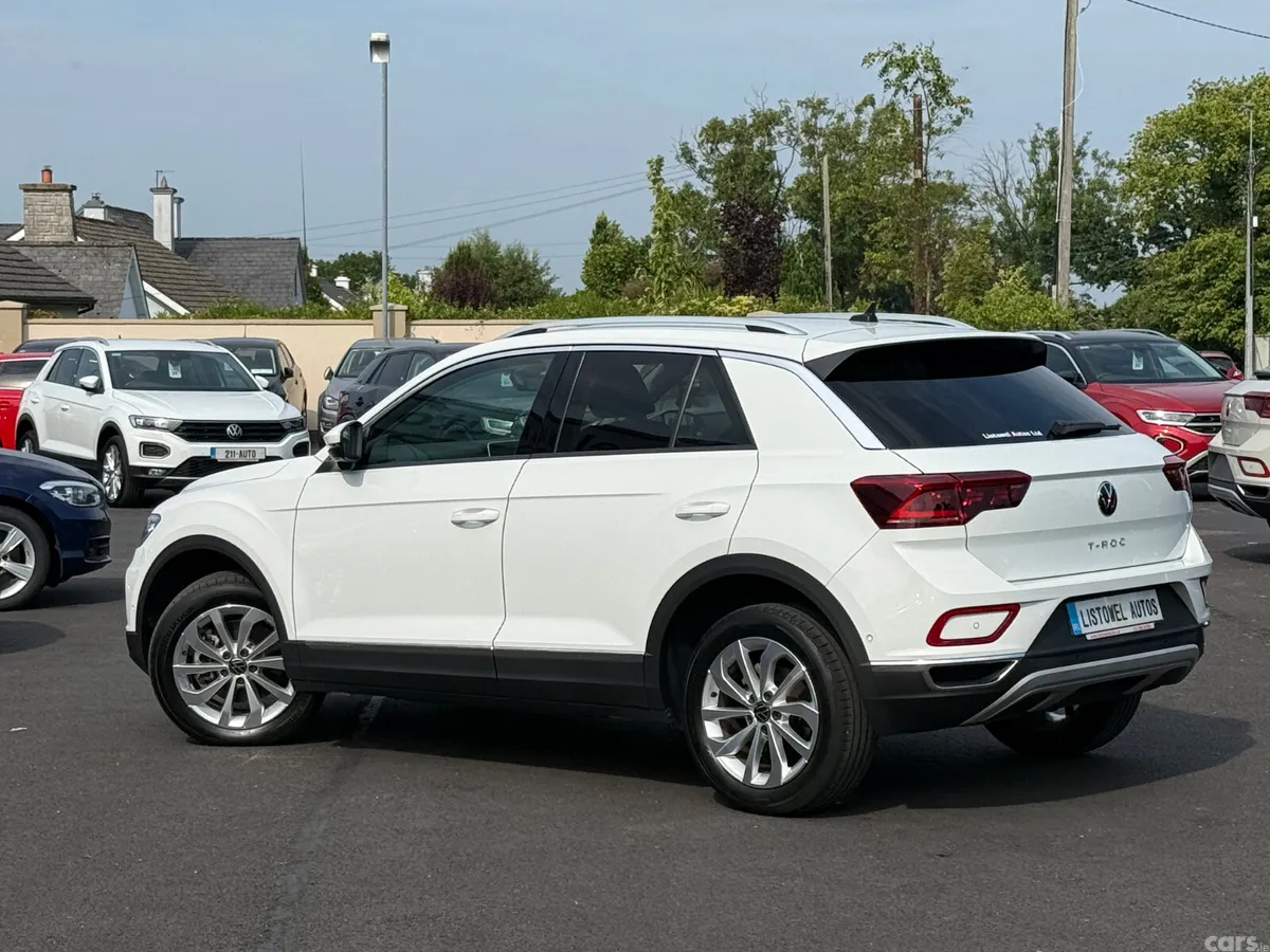 Volkswagen T-Roc SUV, Diesel, 2023, White