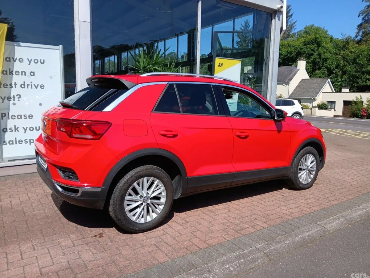 Volkswagen T-Roc SUV, Petrol, 2018, Red