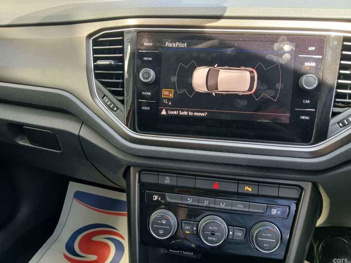 Volkswagen T-Roc SUV, Petrol, 2018, Red