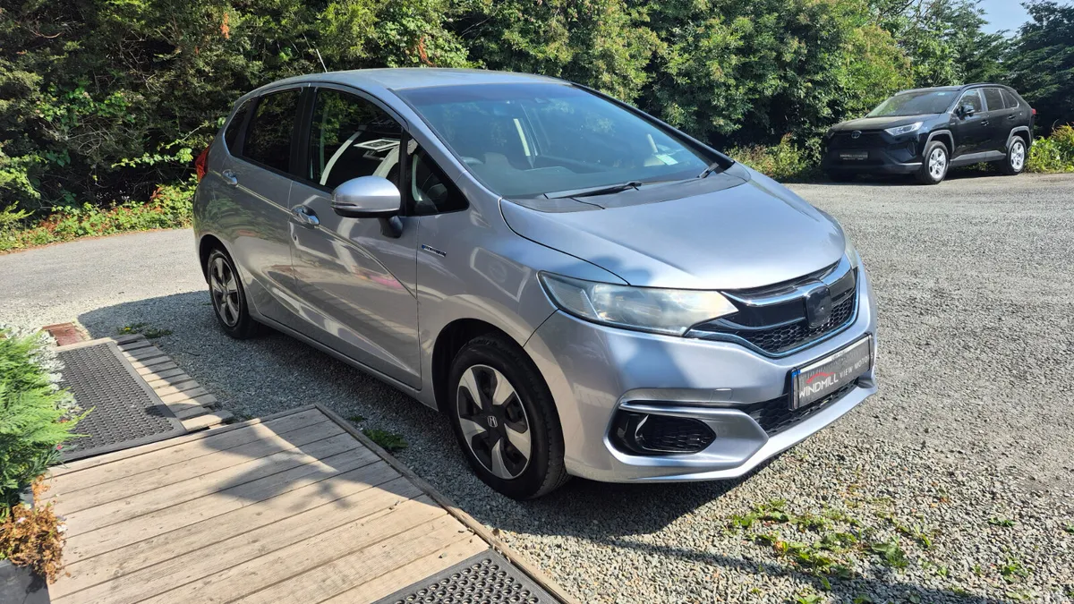 Honda Fit Hatchback, Petrol Hybrid, 2019, Silver
