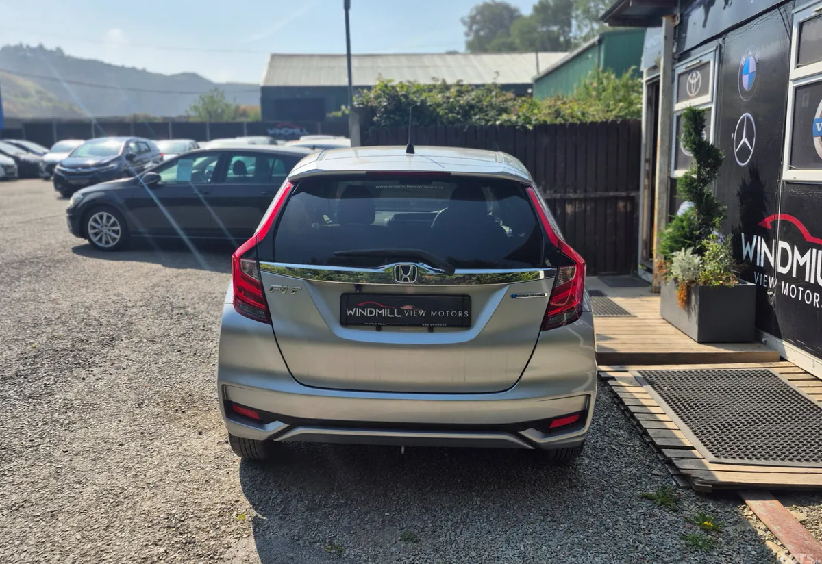 Honda Fit Hatchback, Petrol Hybrid, 2019, Silver