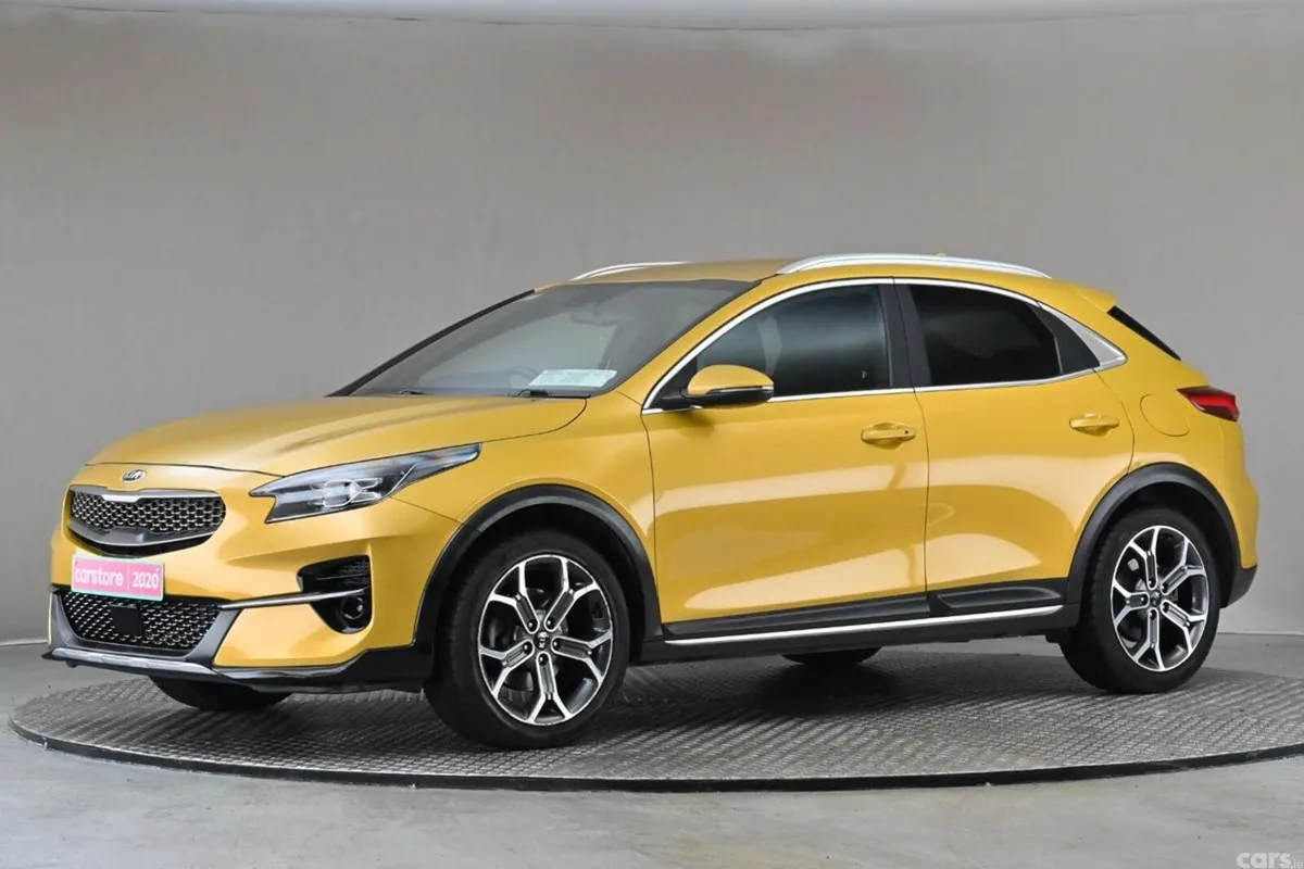Kia XCeed SUV, Petrol, 2020, Yellow