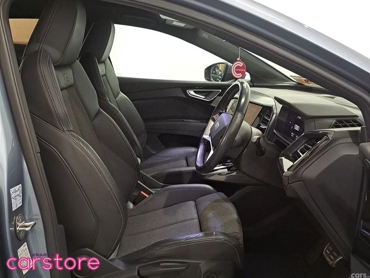 Audi Q4 e-tron SUV, Electric, 2021, Blue