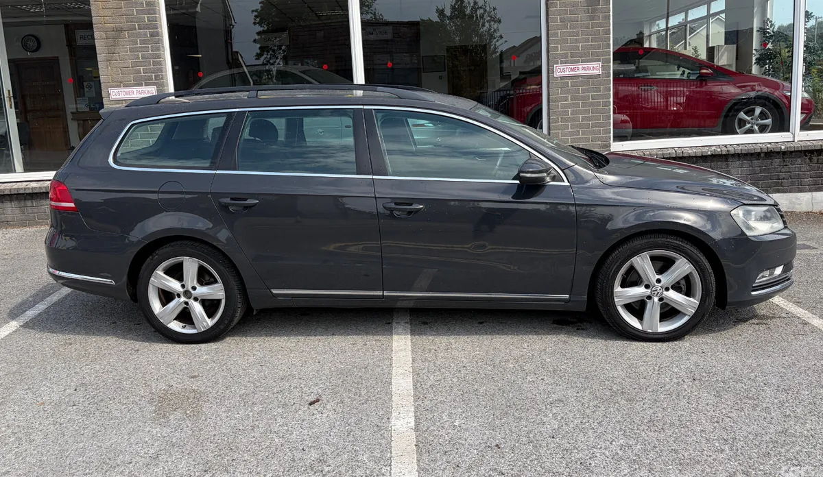 Volkswagen Passat Estate, Diesel, 2011, Grey