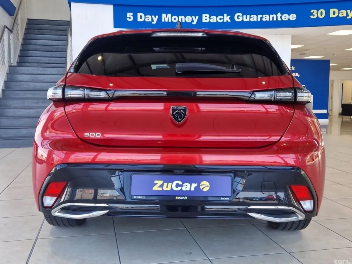 Peugeot 308 Hatchback, Diesel, 2023, Red