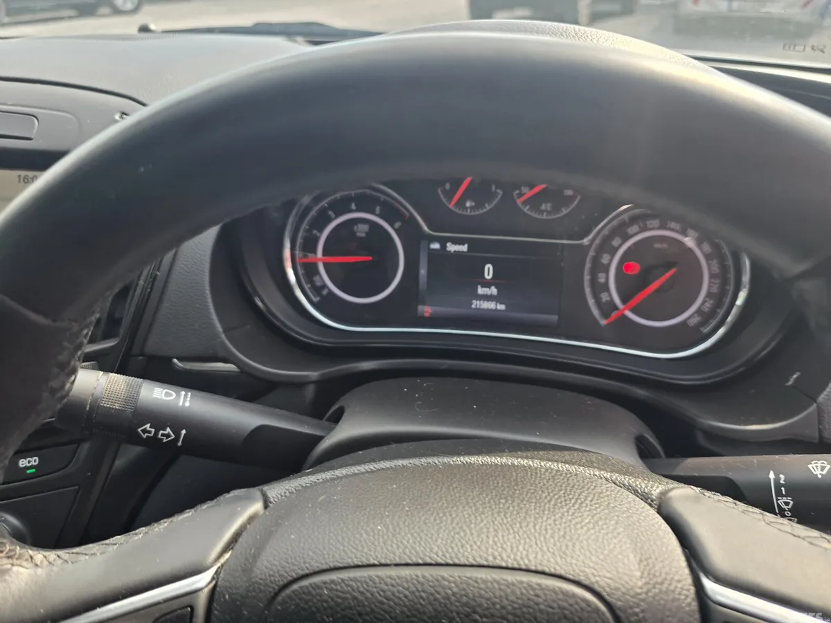 Opel Insignia Saloon, Diesel, 2014, Silver
