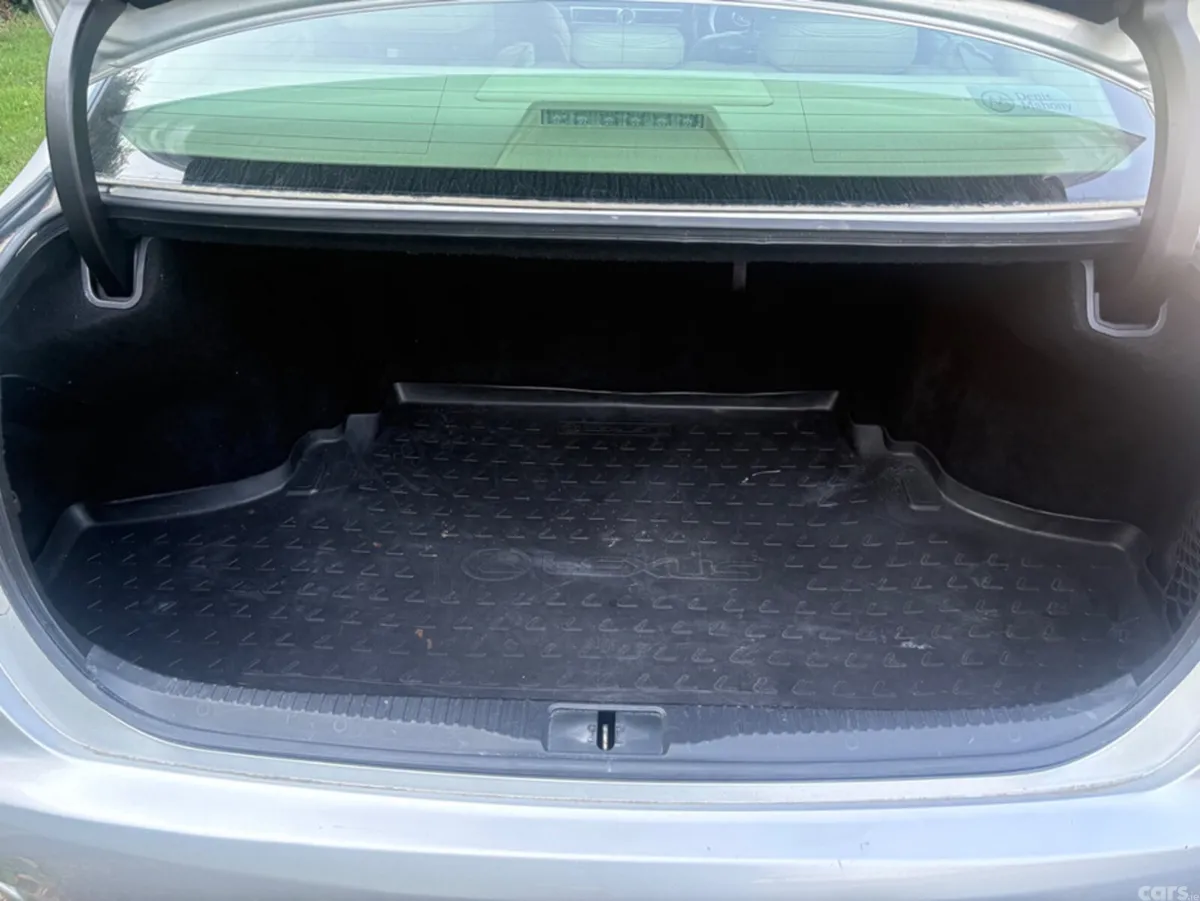 Lexus GS Saloon, Petrol Hybrid, 2014, Silver