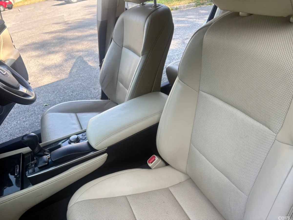 Lexus GS Saloon, Petrol Hybrid, 2014, Silver