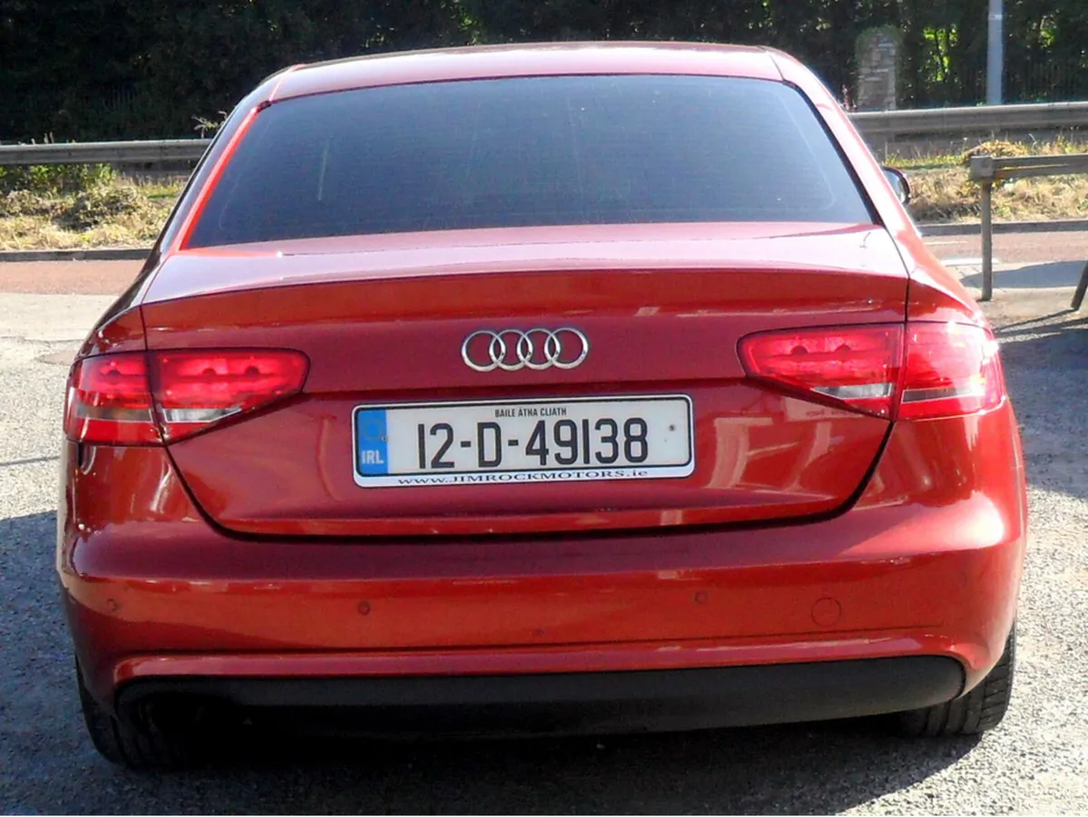 Audi A4 Saloon, Diesel, 2012, Red