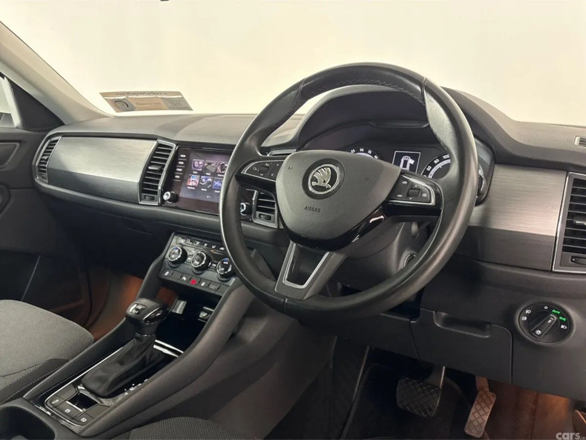 Skoda Kodiaq Estate, Diesel, 2019, White