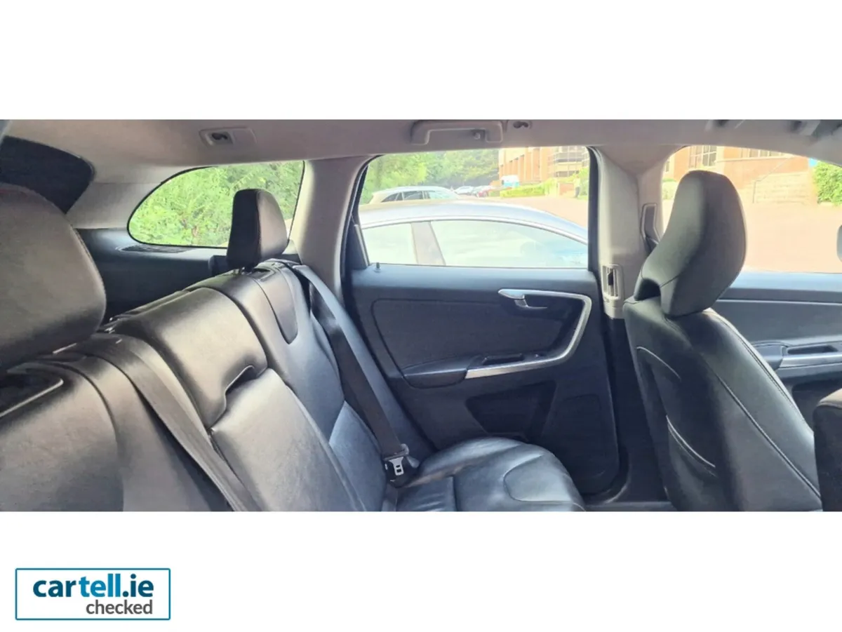 Volvo XC60 SUV, Diesel, 2017, Black