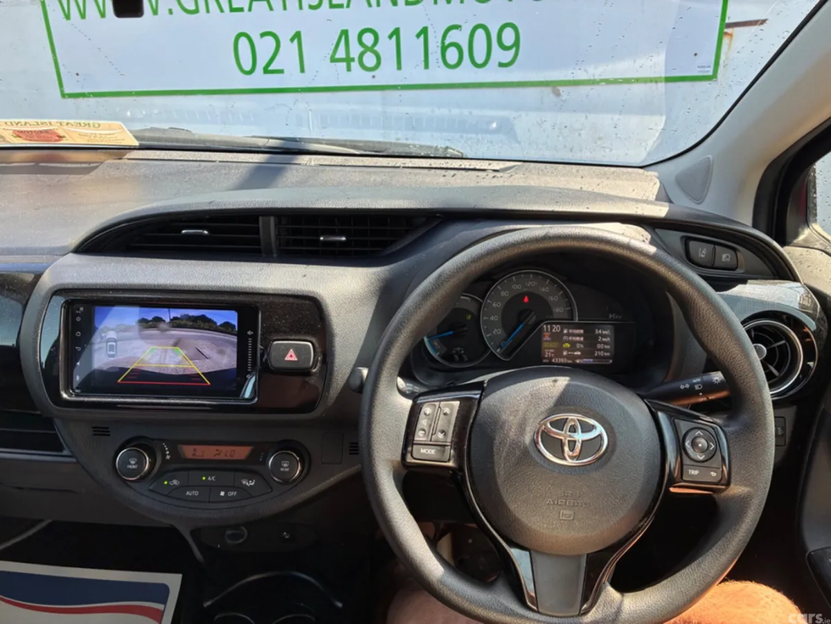 Toyota Vitz Hatchback, Petrol Hybrid, 2018, Blue