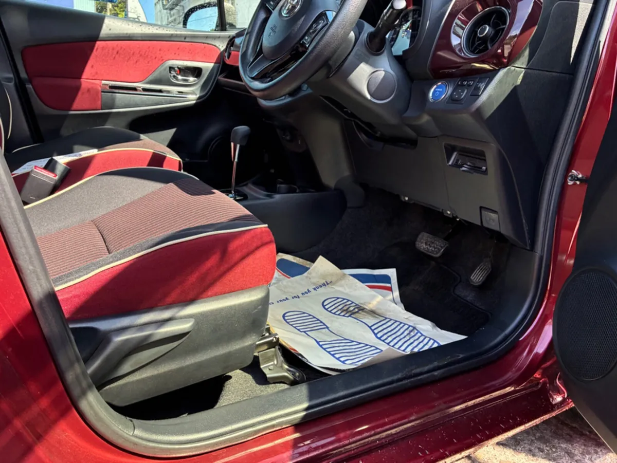 Toyota Vitz Hatchback, Petrol Hybrid, 2017, Red