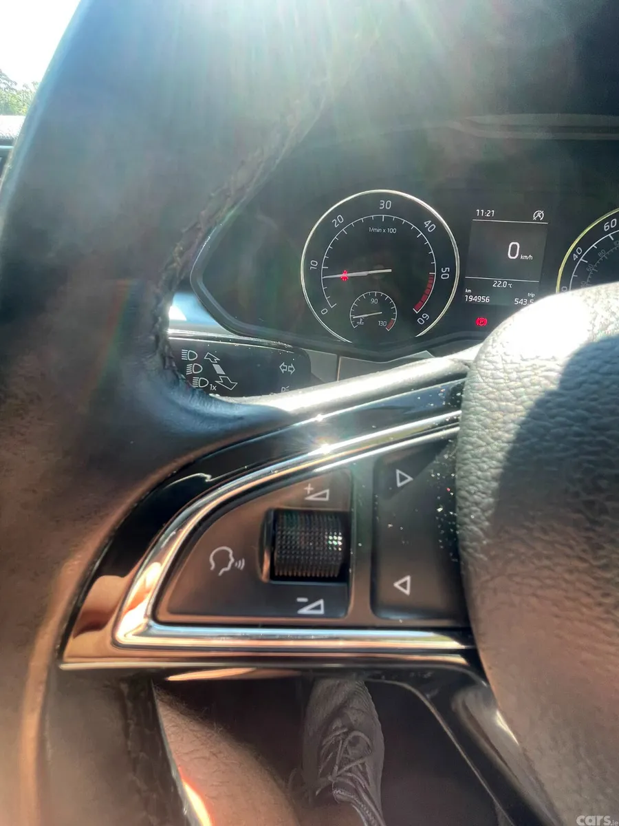 Skoda Superb Estate, Diesel, 2017, Silver