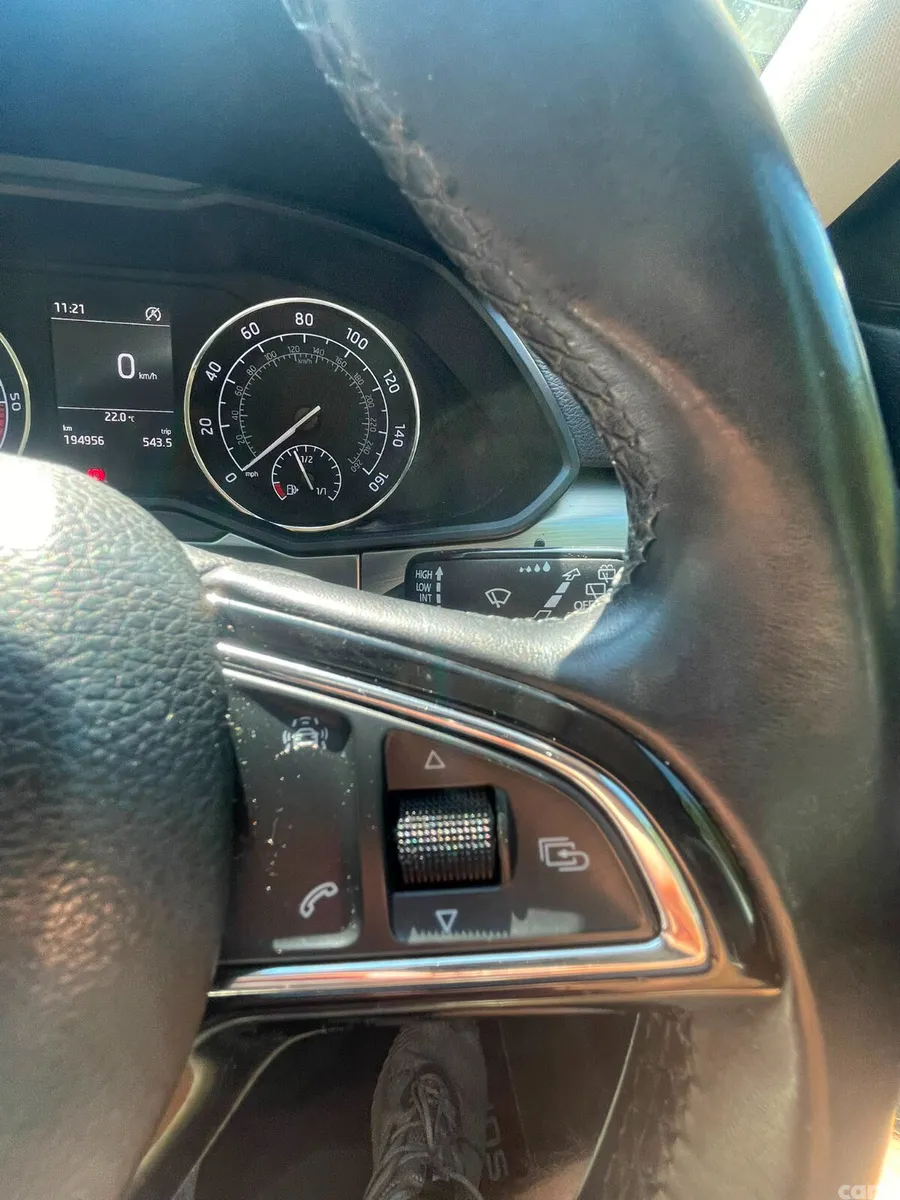 Skoda Superb Estate, Diesel, 2017, Silver