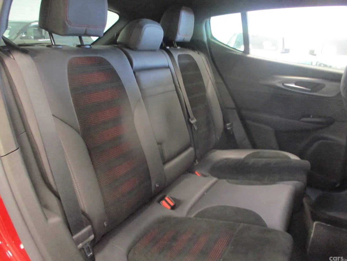 Alfa Romeo Tonale SUV, Petrol Plug-in Hybrid, 2023, Red