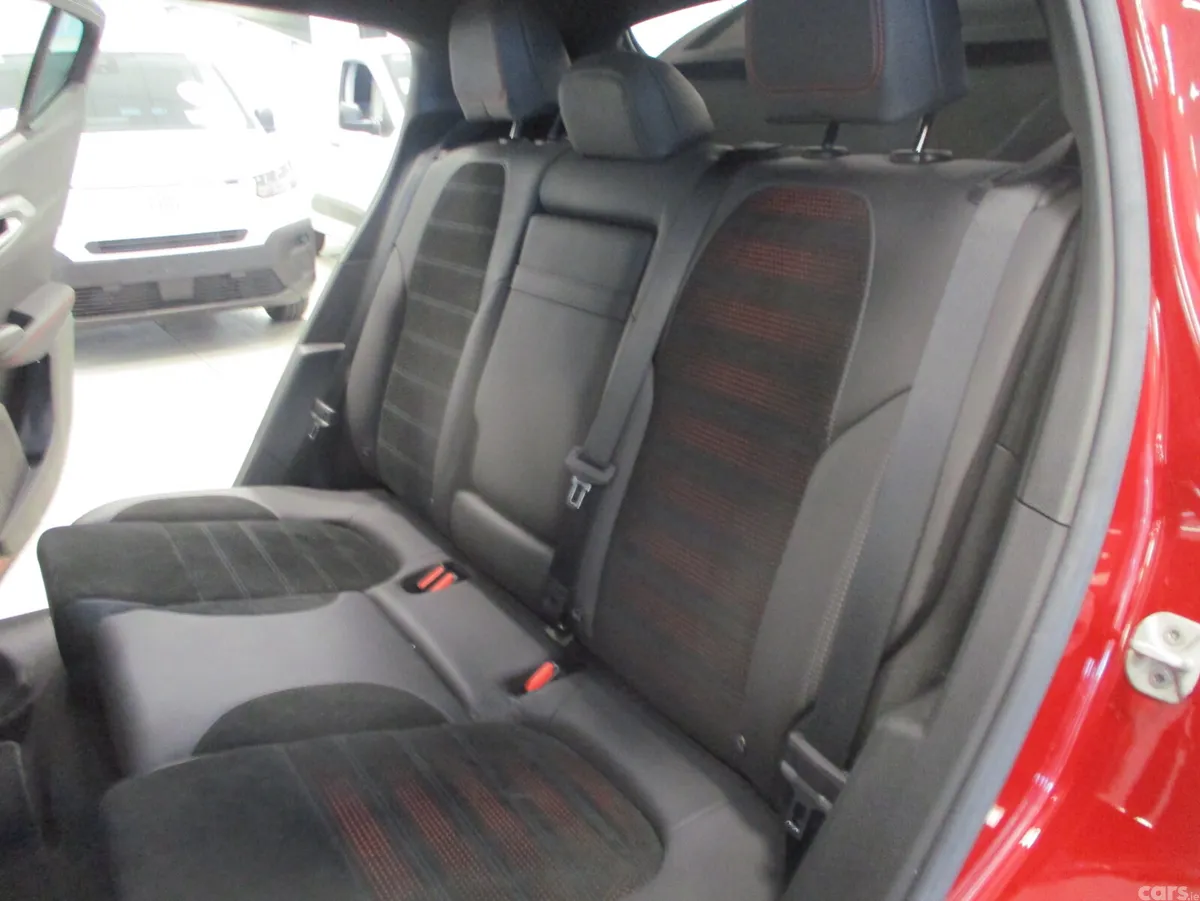 Alfa Romeo Tonale SUV, Petrol Plug-in Hybrid, 2023, Red