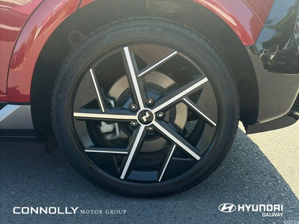 Hyundai IONIQ 5 MPV, Electric, 2025, Red