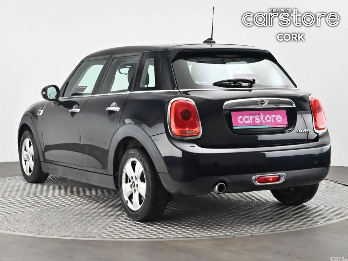 Mini Cooper Hatchback, Diesel, 2018, Black
