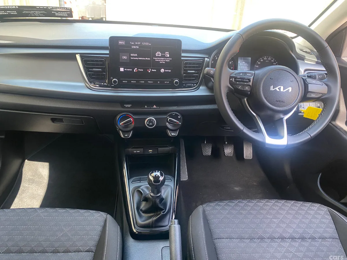 Kia Rio Hatchback, Petrol, 2023, Black