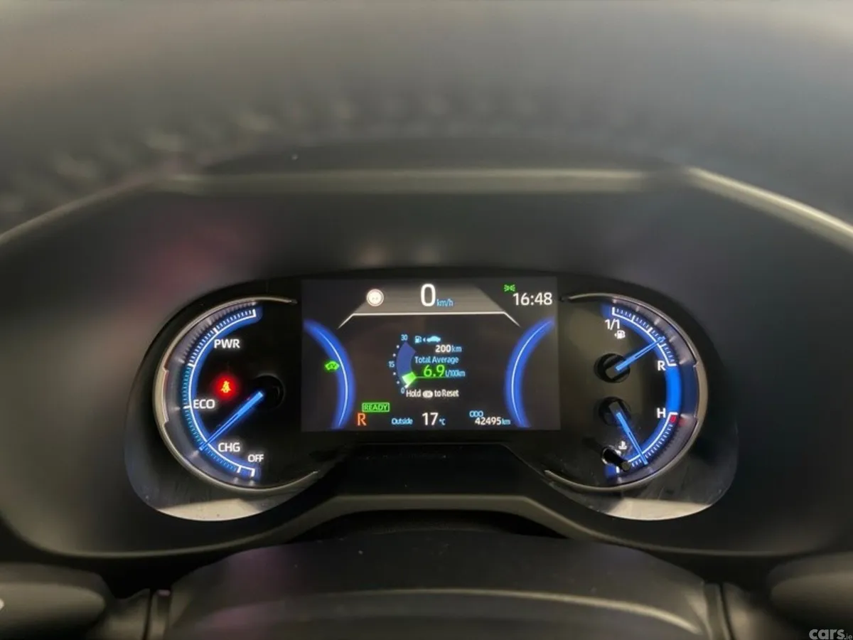 Toyota RAV4 SUV, Petrol Hybrid, 2022, Red
