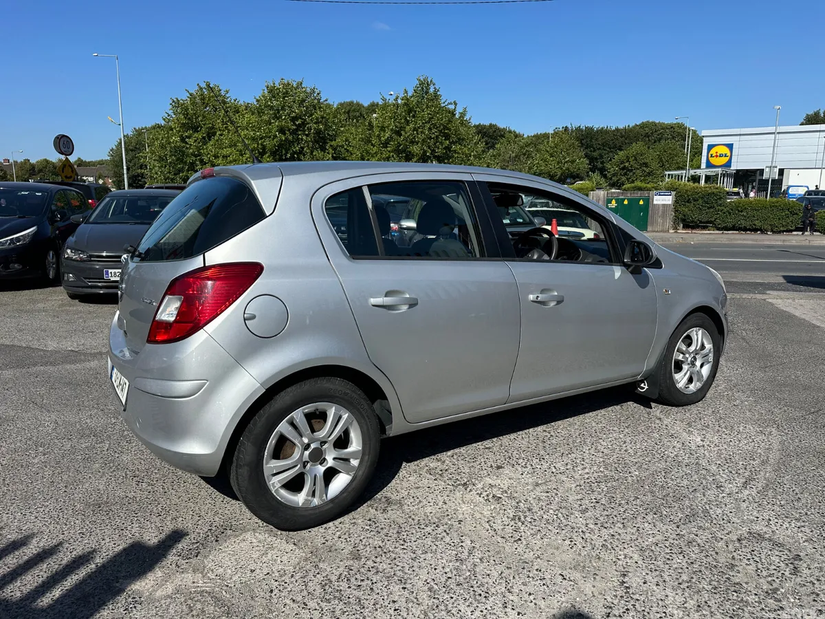 Opel Corsa Hatchback, Diesel, 2013, Silver