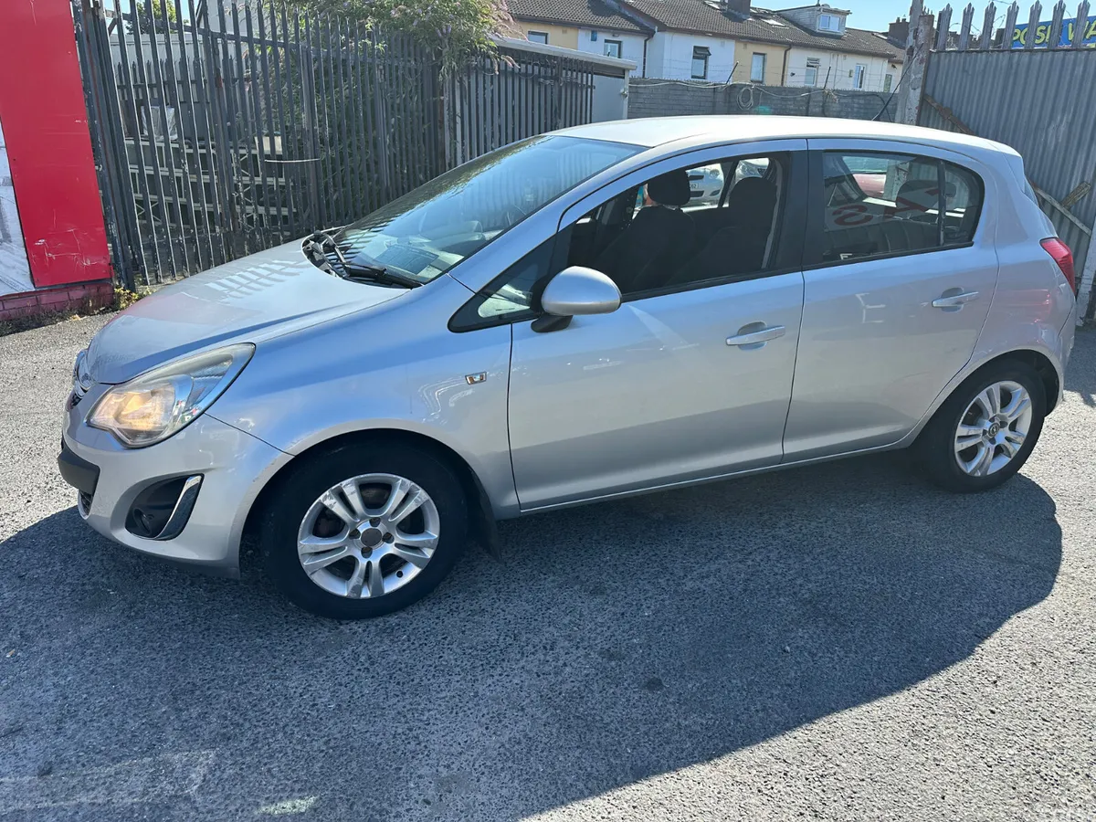 Opel Corsa Hatchback, Diesel, 2013, Silver