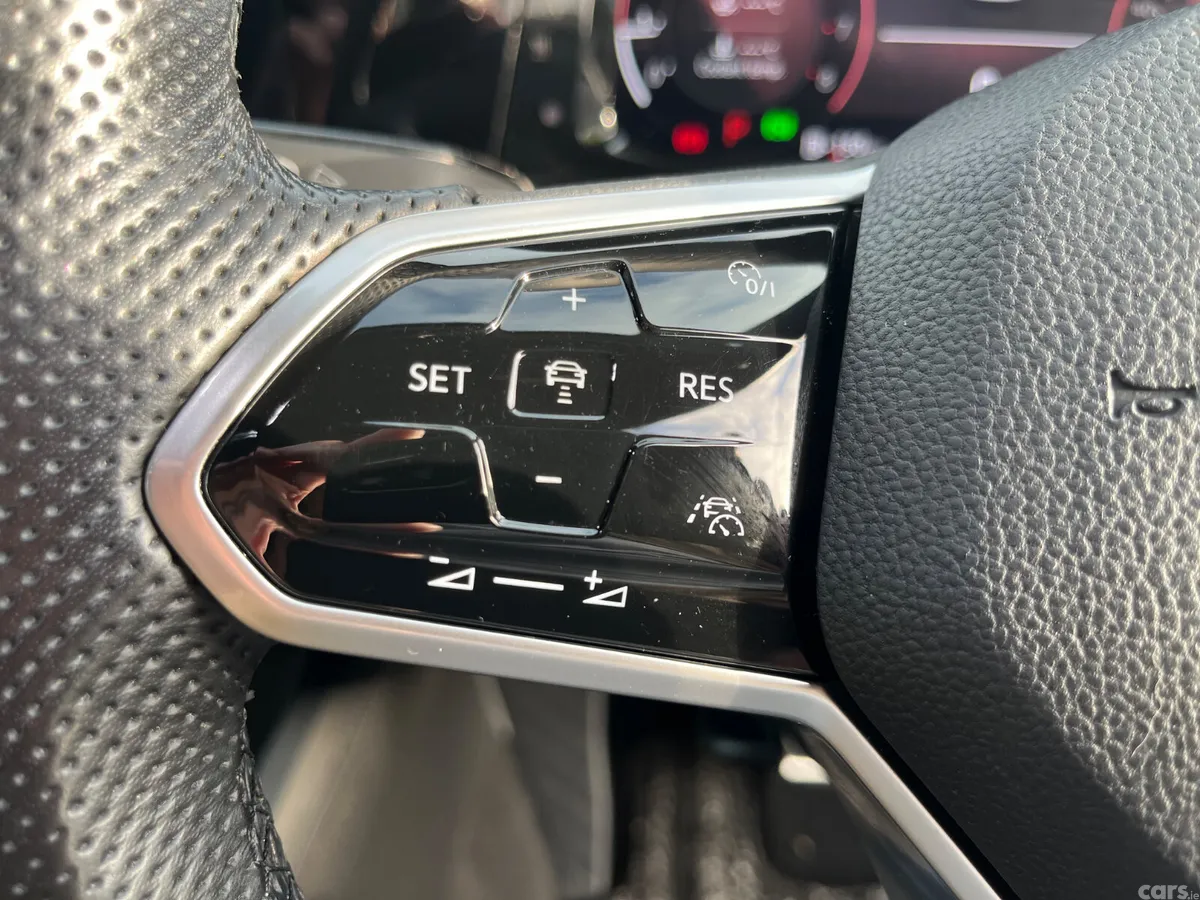 Volkswagen Golf Hatchback, Petrol, 2021, White