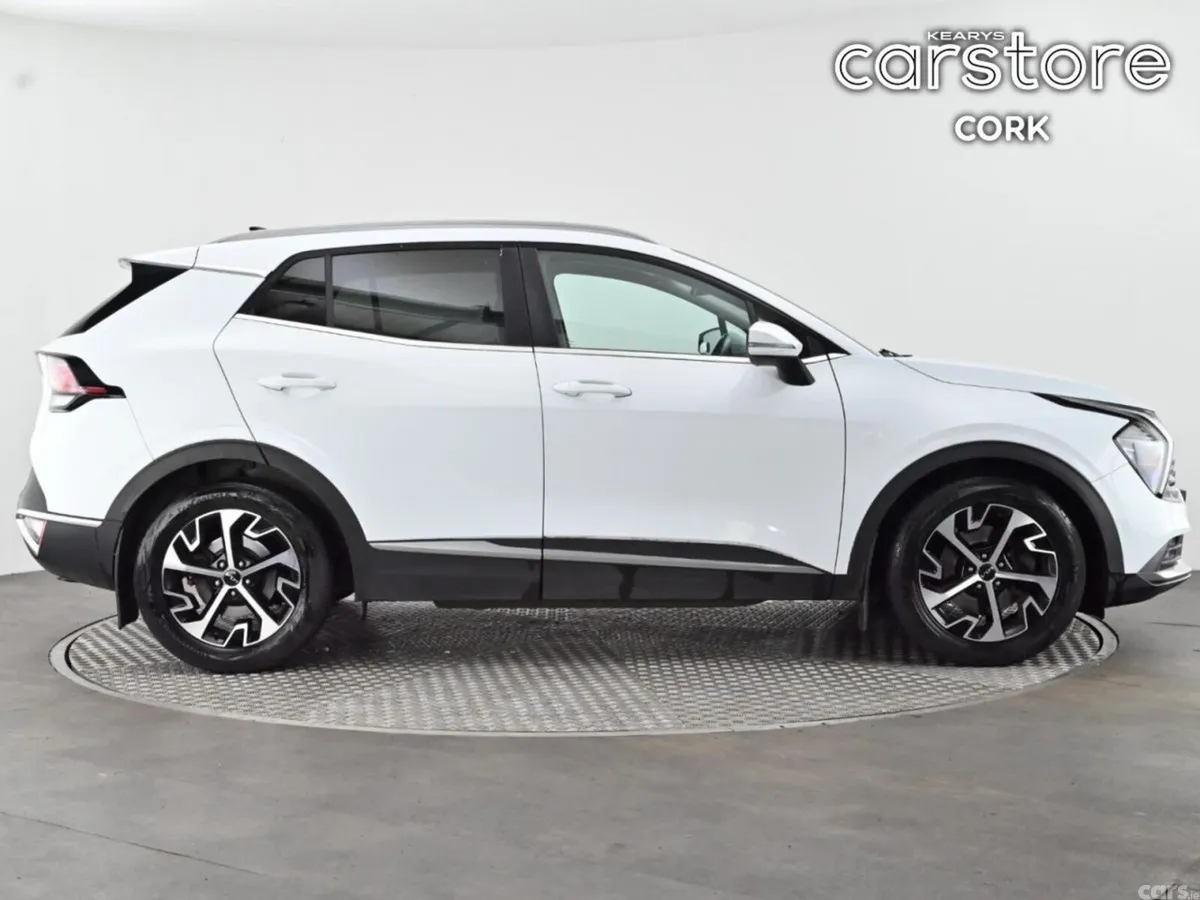 Kia Sportage SUV, Diesel, 2022, White