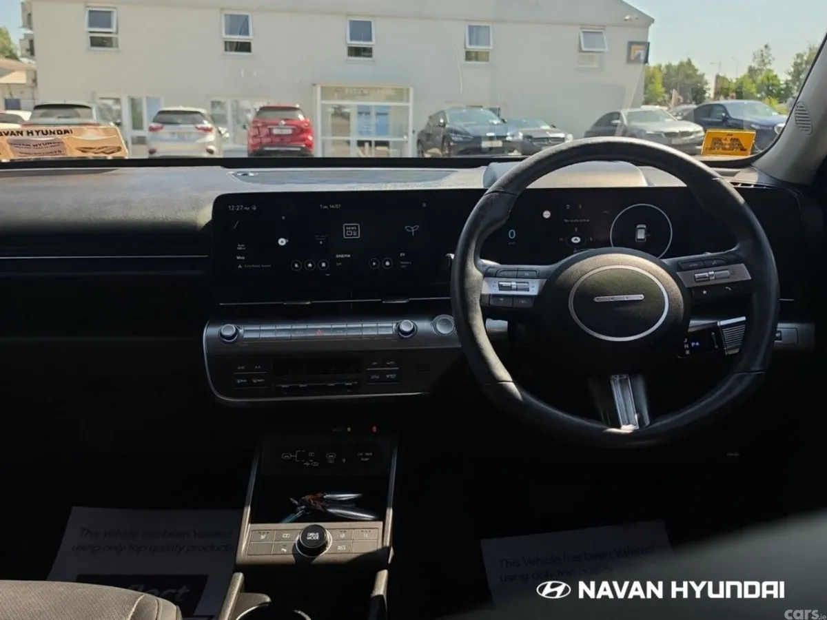 Hyundai KONA MPV, Electric, 2024, White