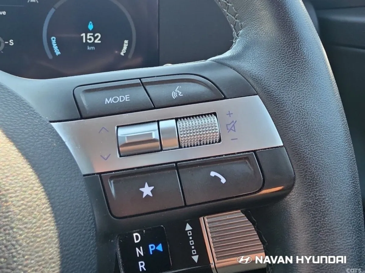Hyundai KONA MPV, Electric, 2024, White