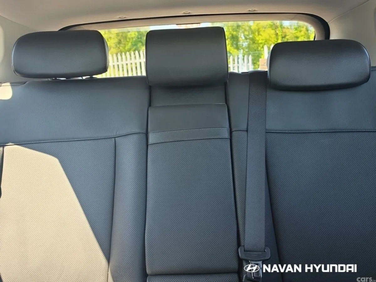 Hyundai KONA MPV, Electric, 2024, White