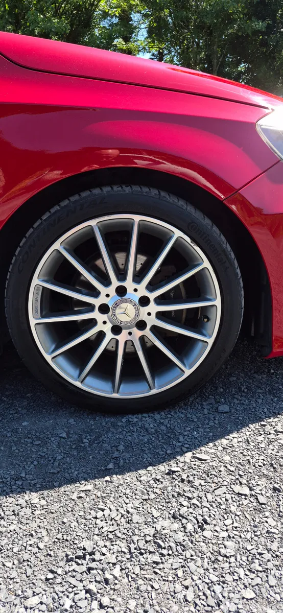 Mercedes-Benz A-Class Hatchback, Petrol, 2013, Red