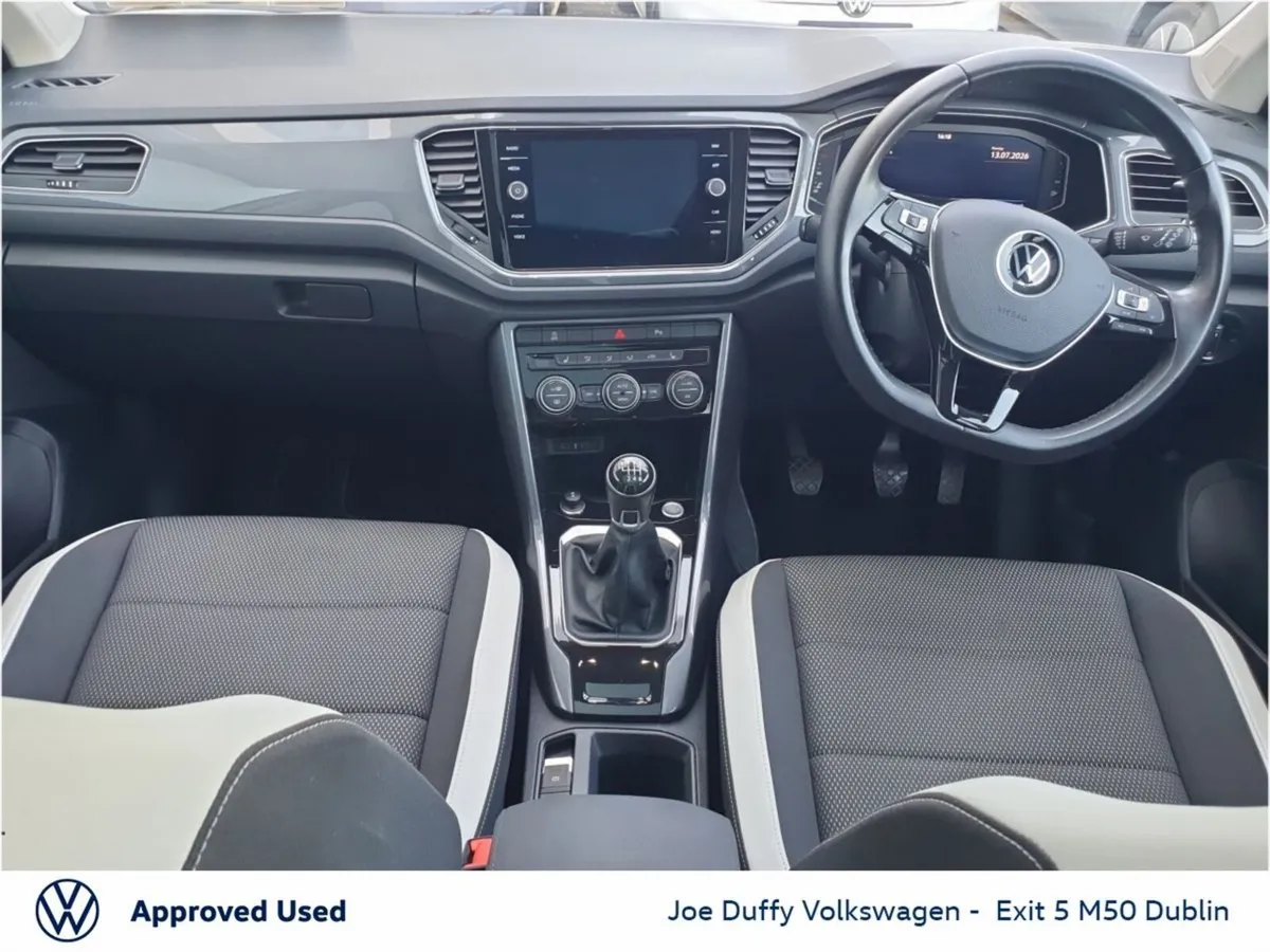 Volkswagen T-Roc SUV, Petrol, 2021, White