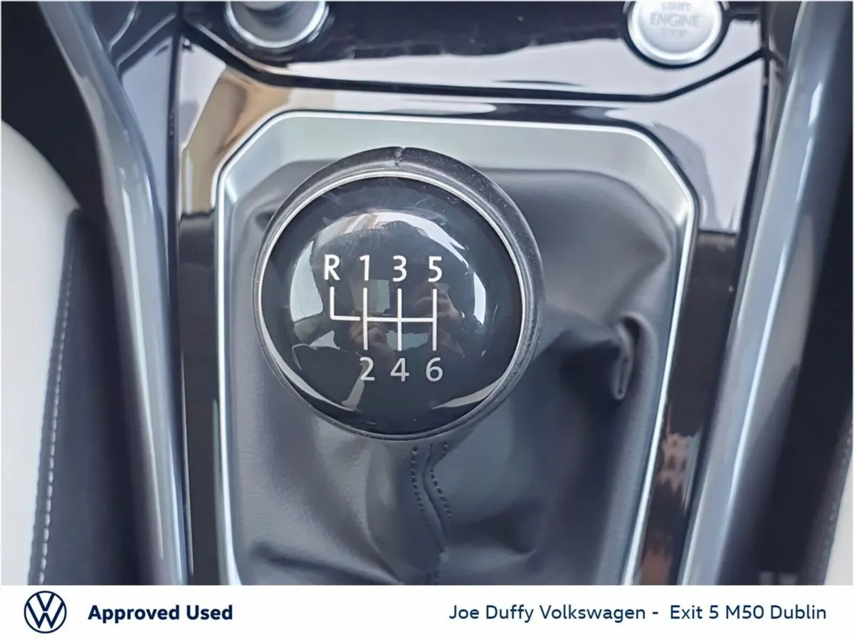 Volkswagen T-Roc SUV, Petrol, 2021, White