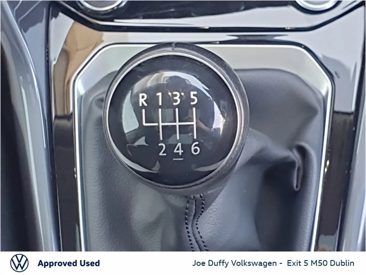 Volkswagen T-Roc SUV, Petrol, 2021, White