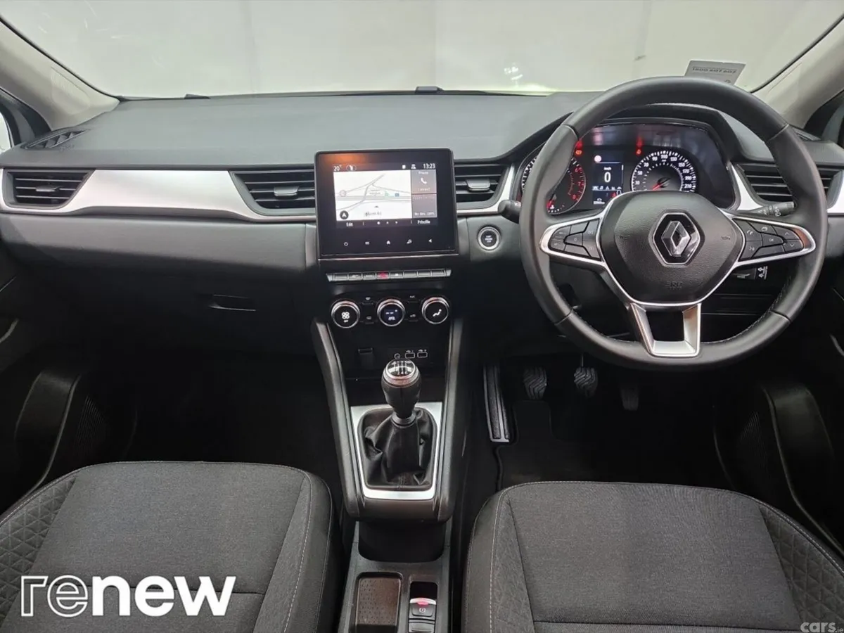 Renault Captur Hatchback, Petrol, 2024, Grey