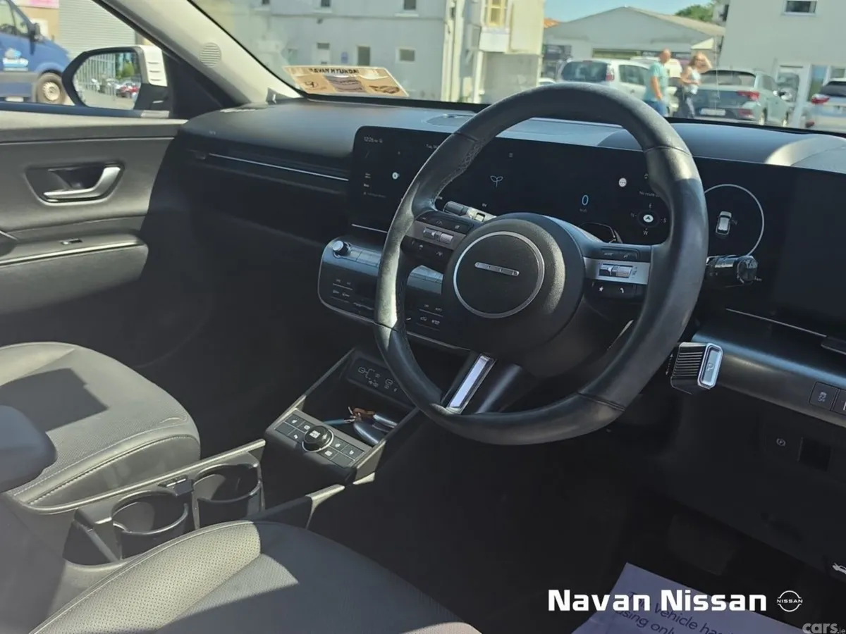 Hyundai KONA MPV, Electric, 2024, White