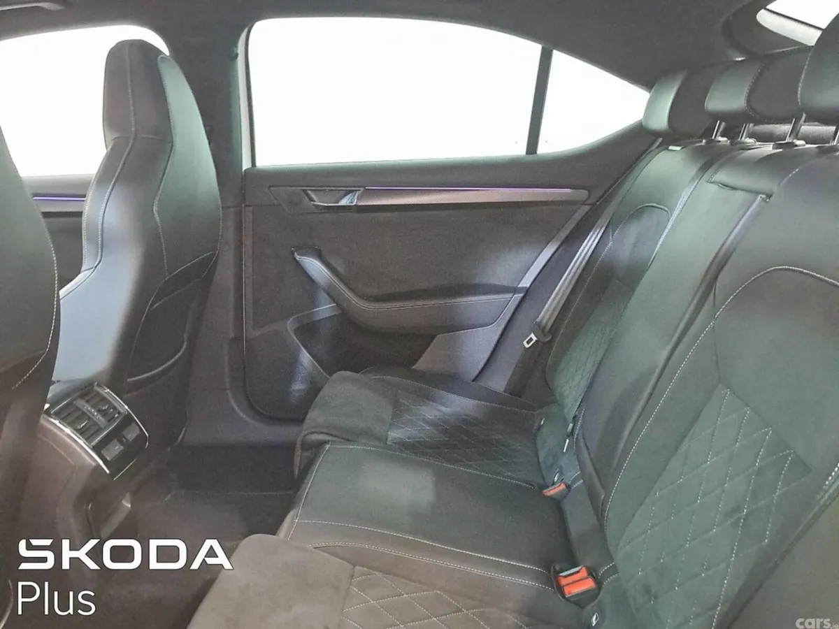 Skoda Superb Saloon, Diesel, 2023, White