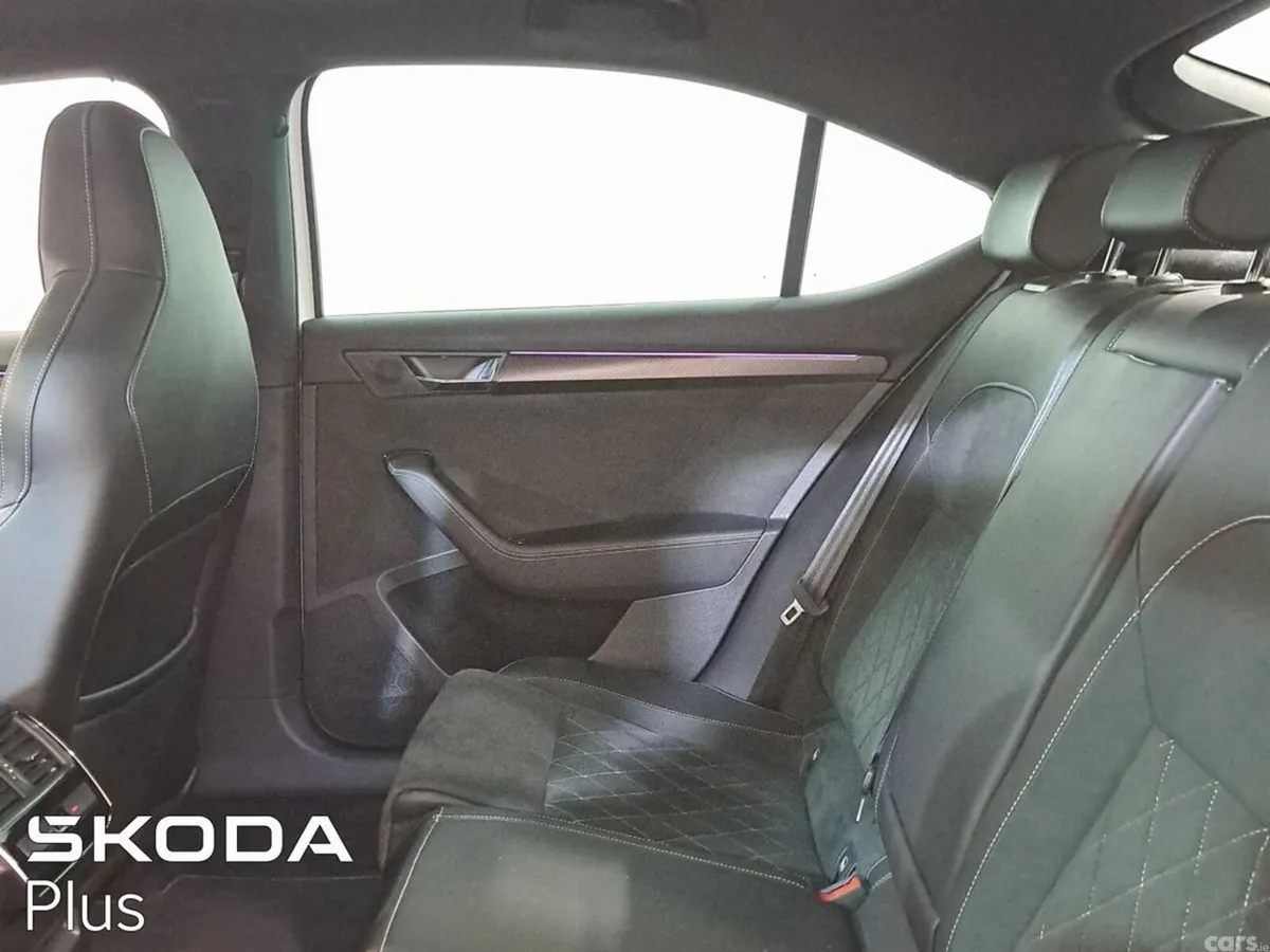 Skoda Superb Saloon, Diesel, 2023, White