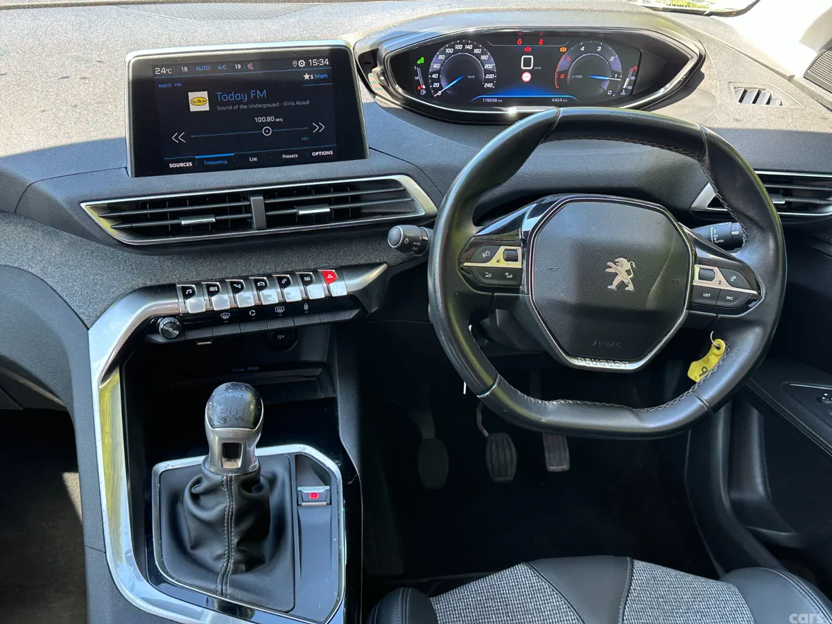 Peugeot 3008 MPV, Diesel, 2020, Grey
