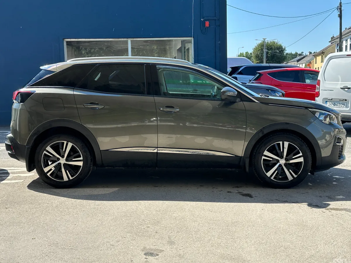 Peugeot 3008 MPV, Diesel, 2020, Grey