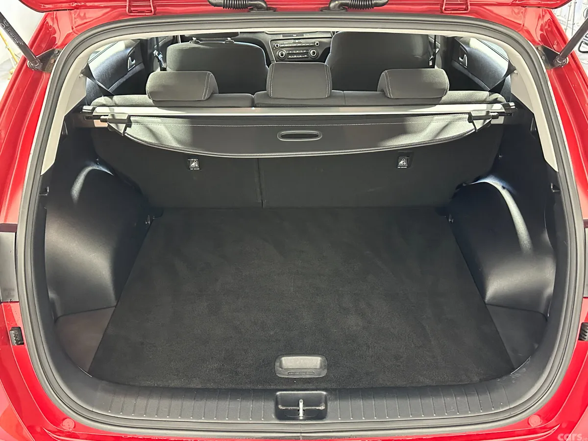 Kia Sportage SUV, Diesel, 2020, Red
