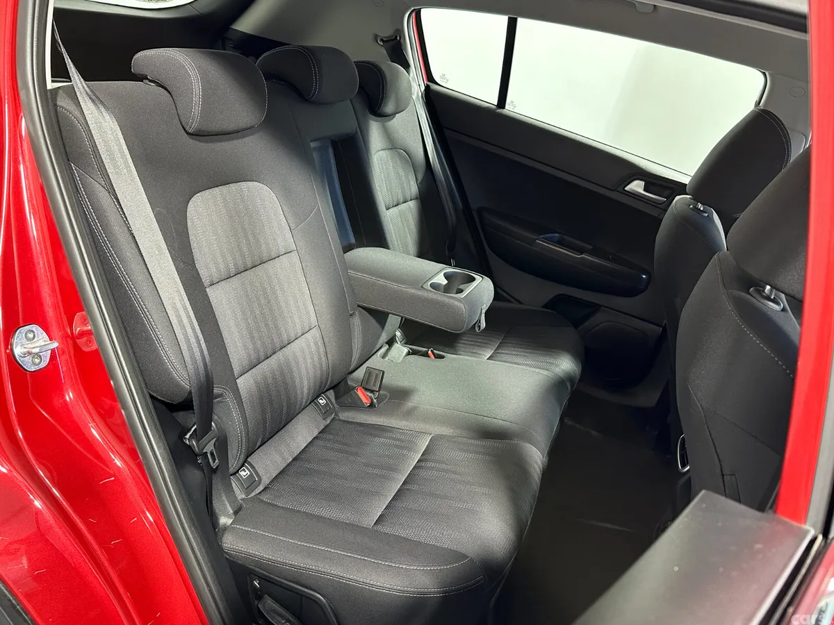 Kia Sportage SUV, Diesel, 2020, Red