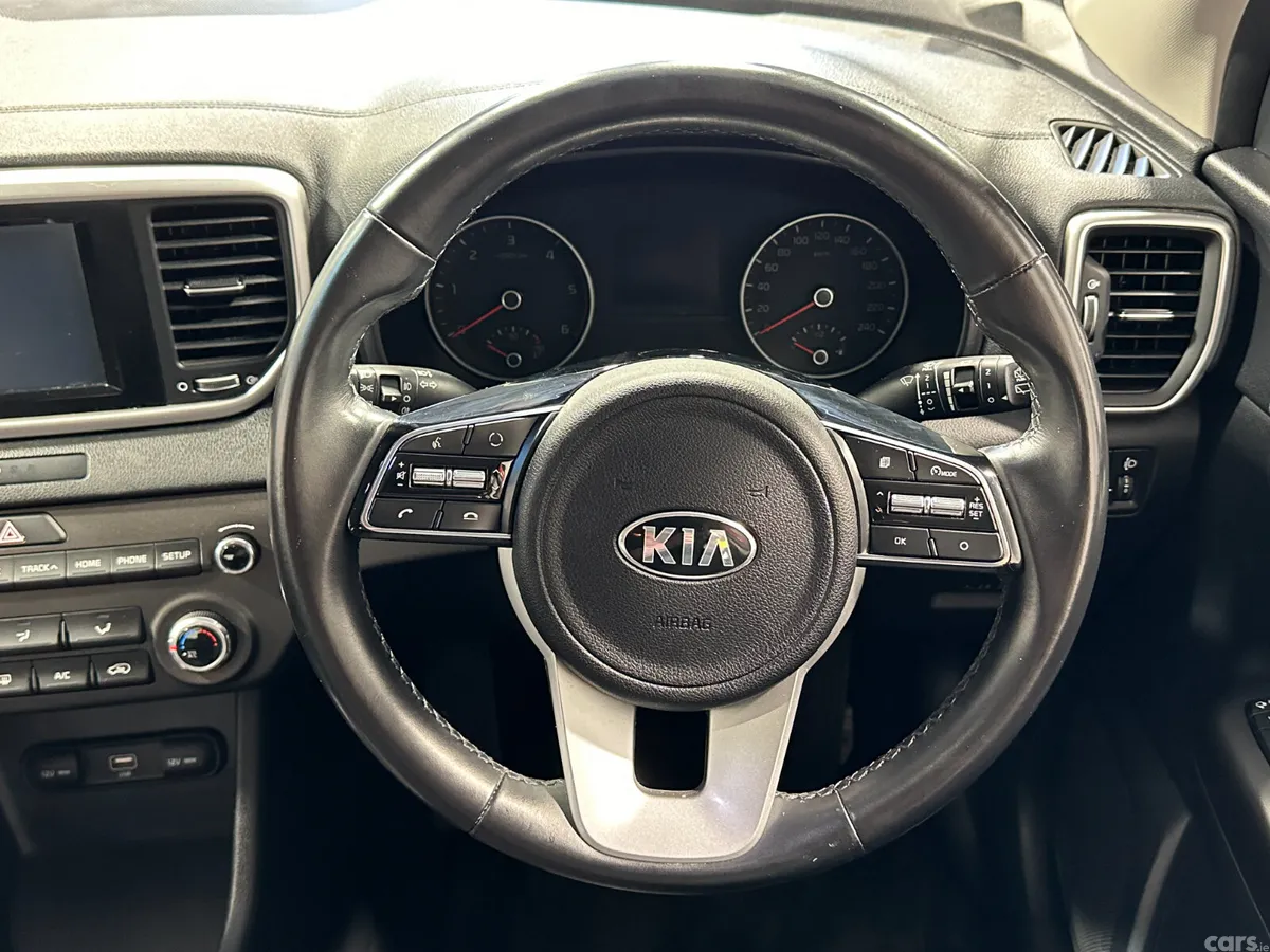 Kia Sportage SUV, Diesel, 2020, Red