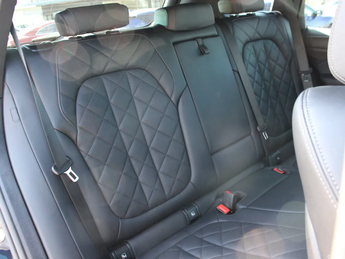 BMW X5 SUV, Petrol Hybrid, 2023, Black