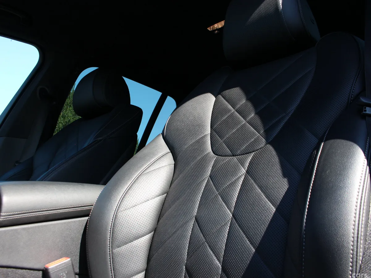 BMW X5 SUV, Petrol Hybrid, 2023, Black